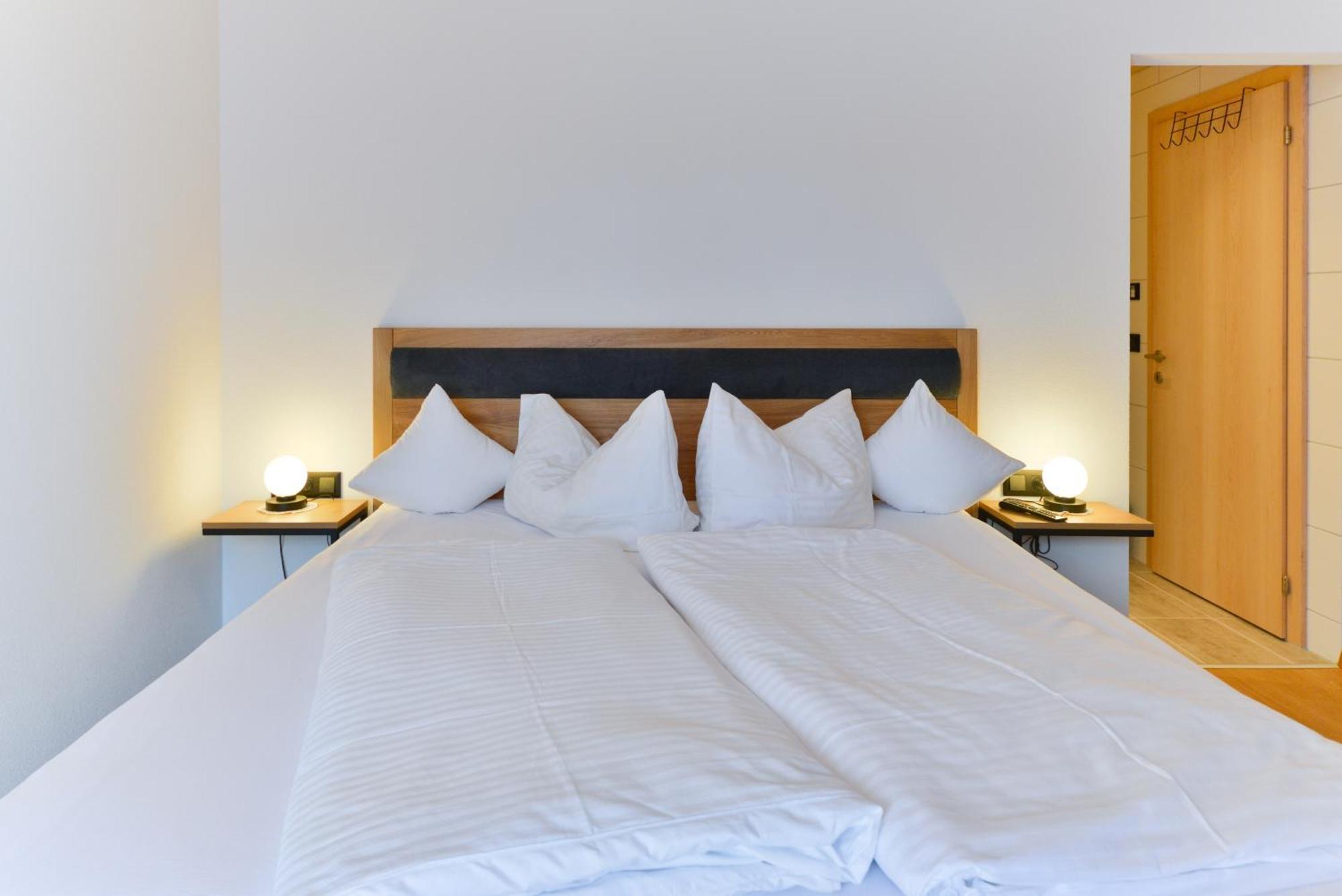Haus Margrith Alpenblick Appartements Damuels Bagian luar foto